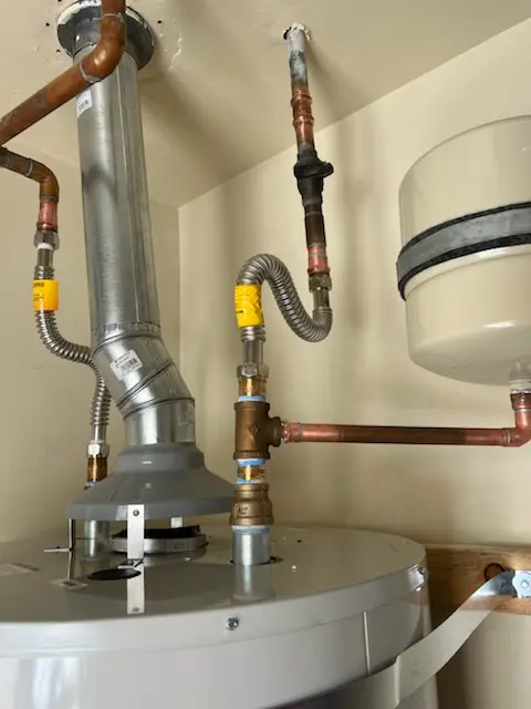 Water heater installation and plumbing repair in Harvest